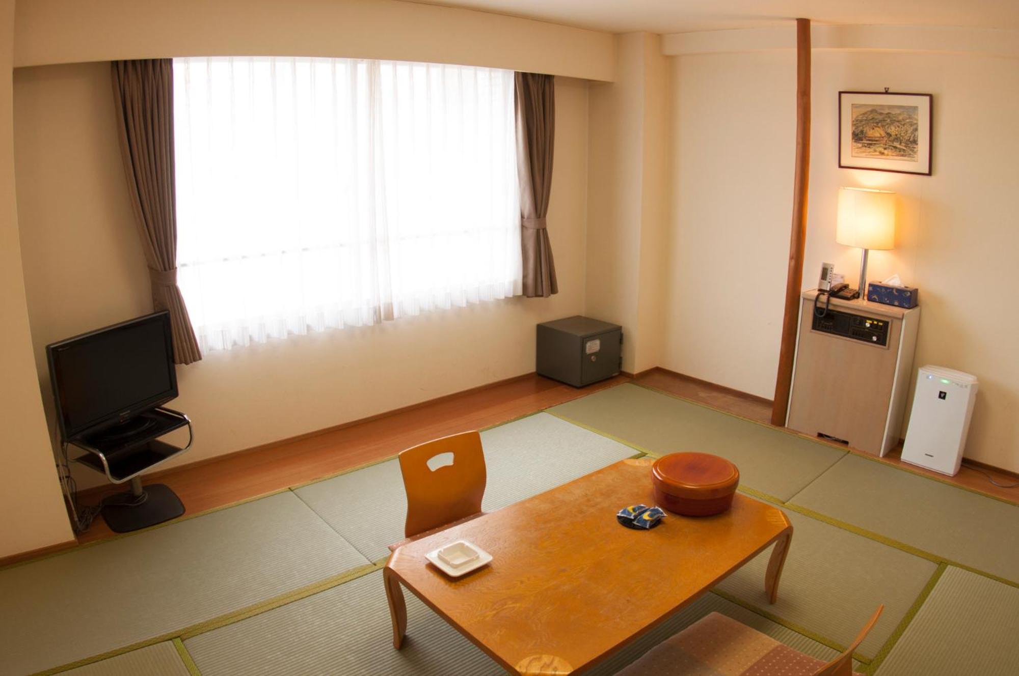 Hotel Luna Park Ehime Экстерьер фото